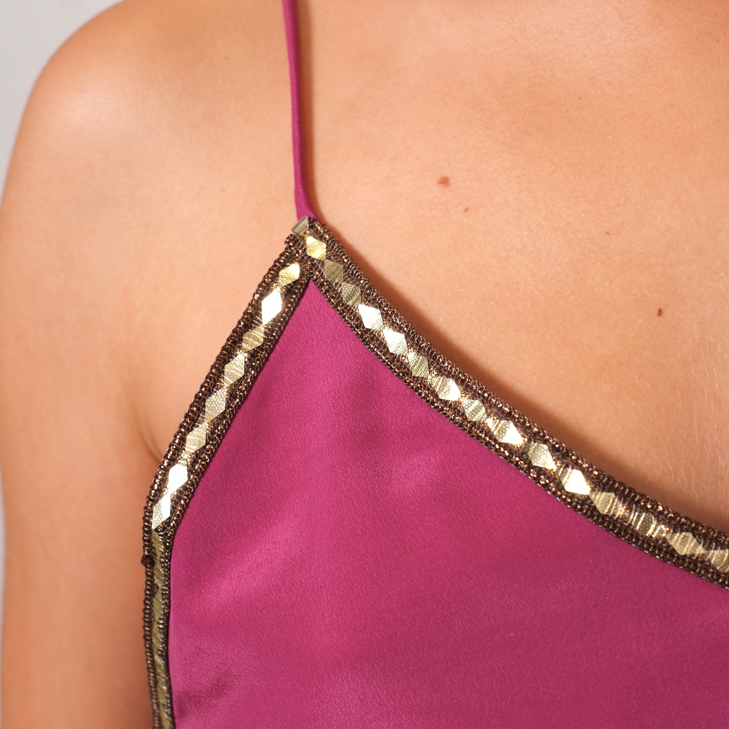 Top Magenta fornitura