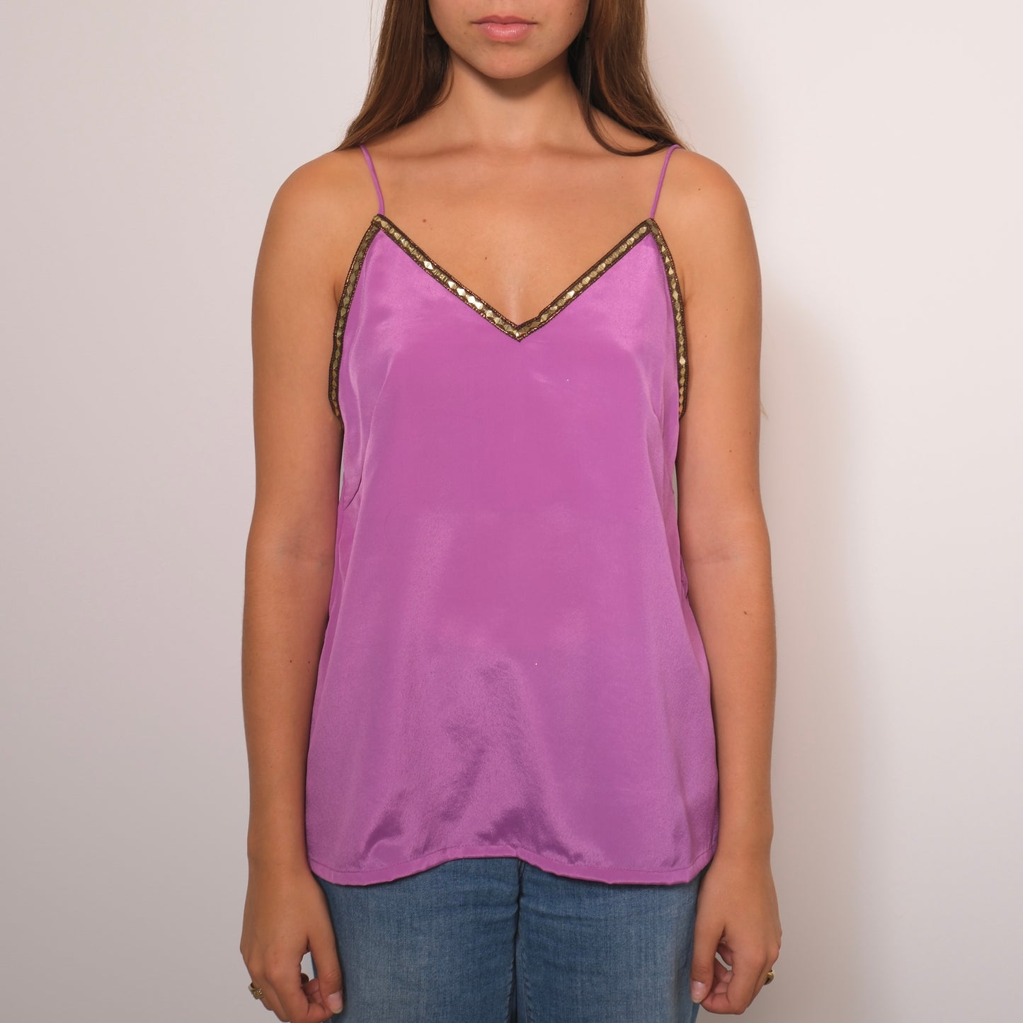 Top Morado fornitura